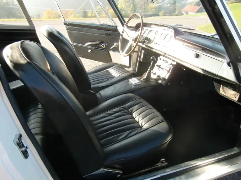 1962 Ferrari 250 GTE - Image 4 of 7