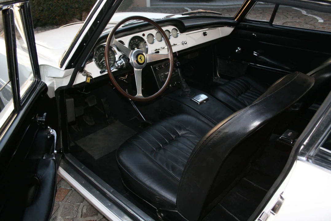 1962 Ferrari 250 GTE - Image 29 of 31