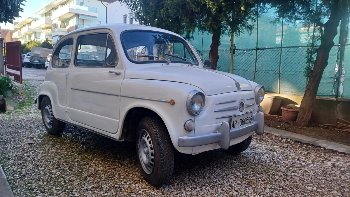 1962 Fiat 600D - Image 8 of 30