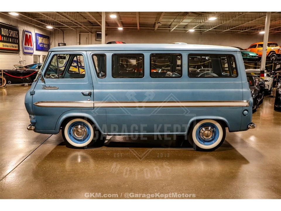 1962 Ford Econoline Van - Image 5 of 31