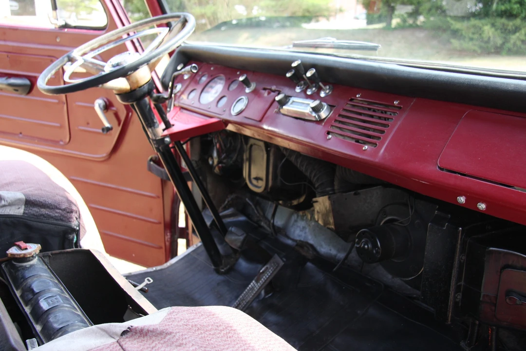 1962 Ford Econoline Pickup - Image 23 of 31