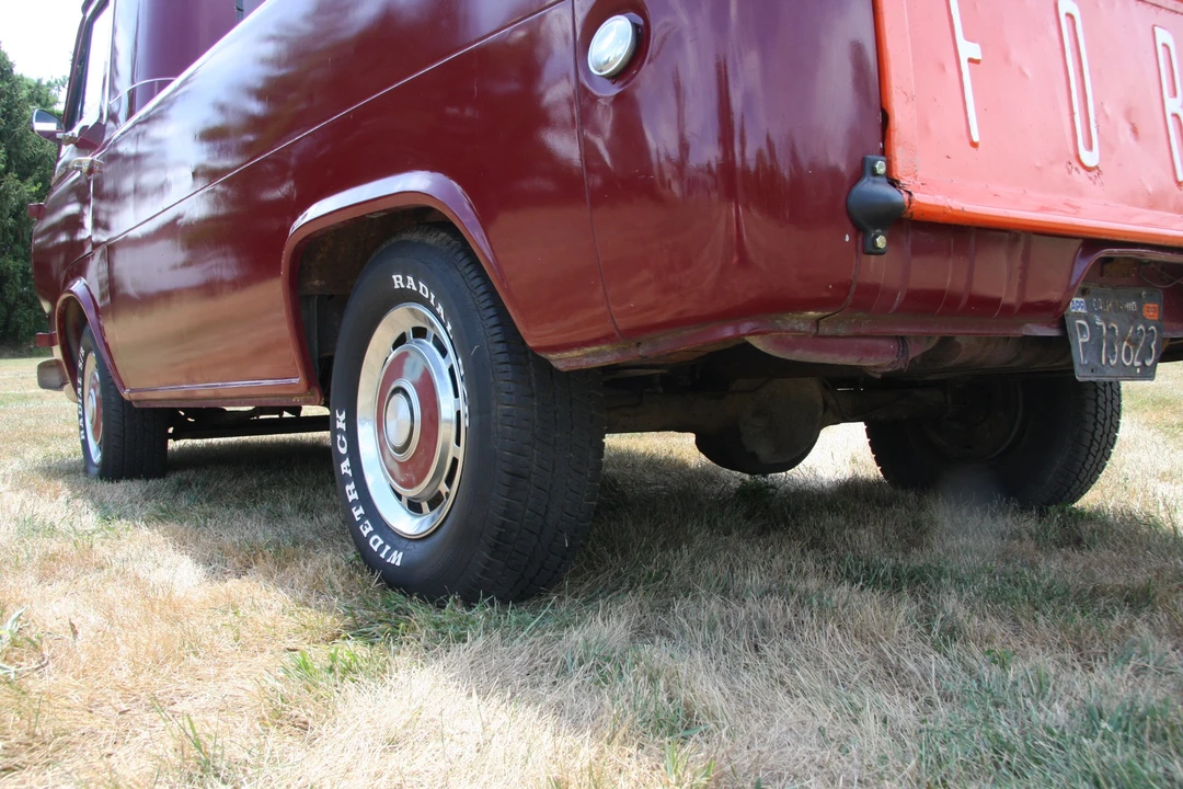 1962 Ford Econoline Pickup - Image 11 of 31