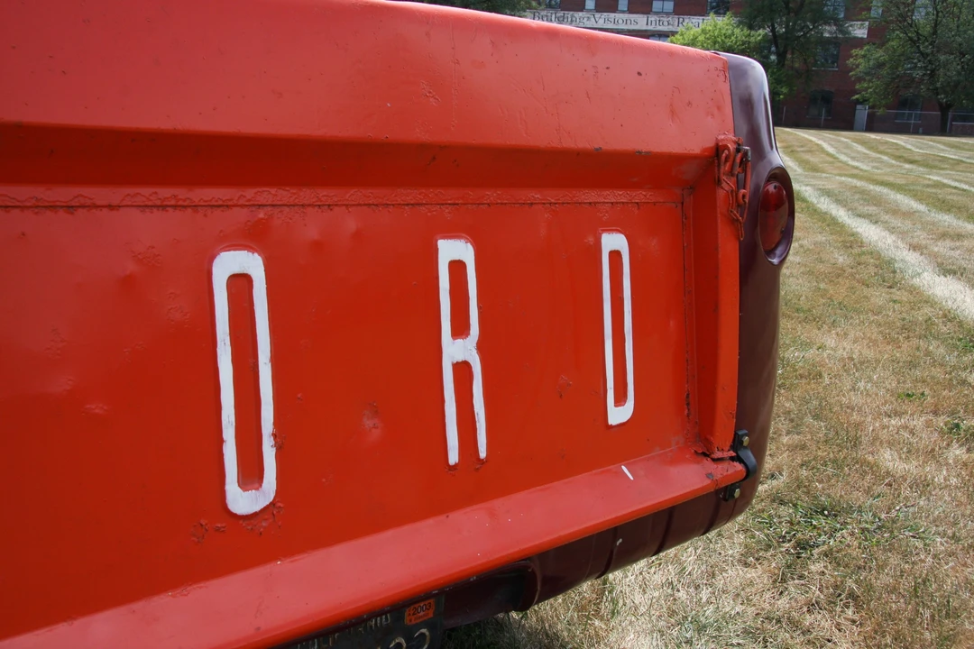 1962 Ford Econoline Pickup - Image 16 of 31