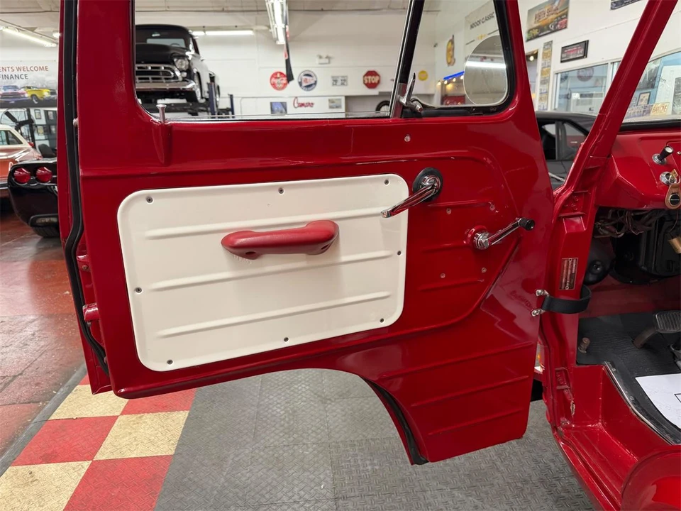 1962 Ford Econoline Van - Image 31 of 31