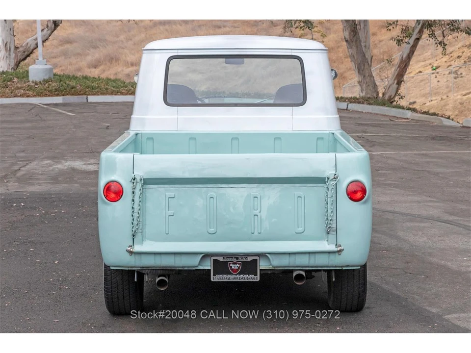 1962 Ford Econoline Van - Image 6 of 31