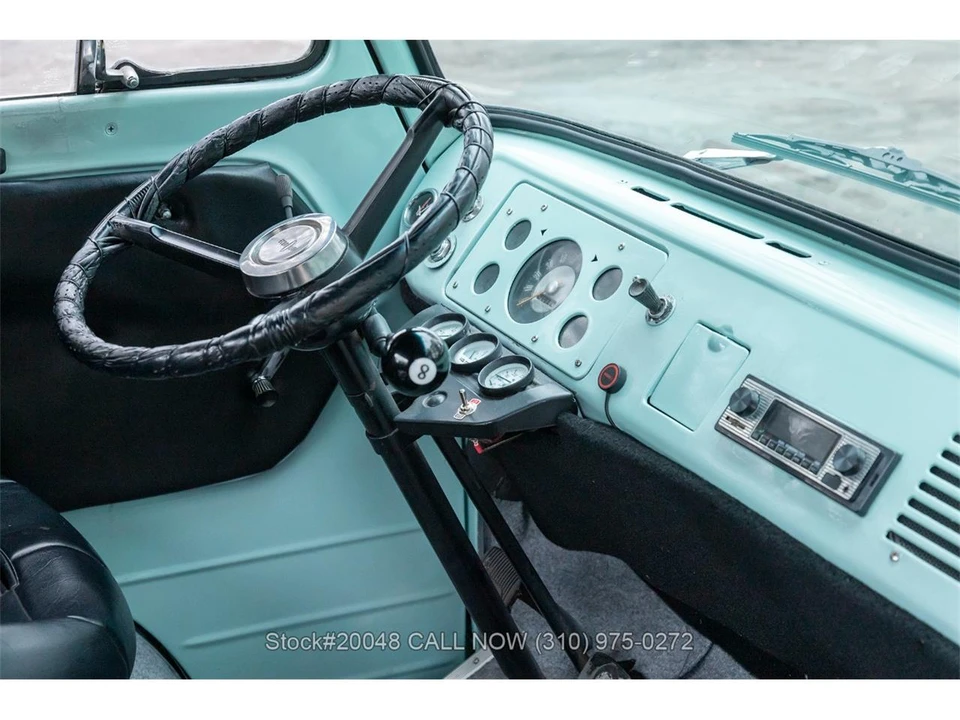 1962 Ford Econoline Van - Image 24 of 31