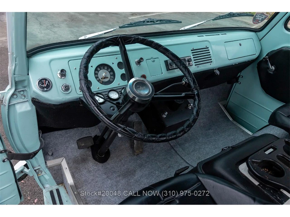 1962 Ford Econoline Van - Image 19 of 31