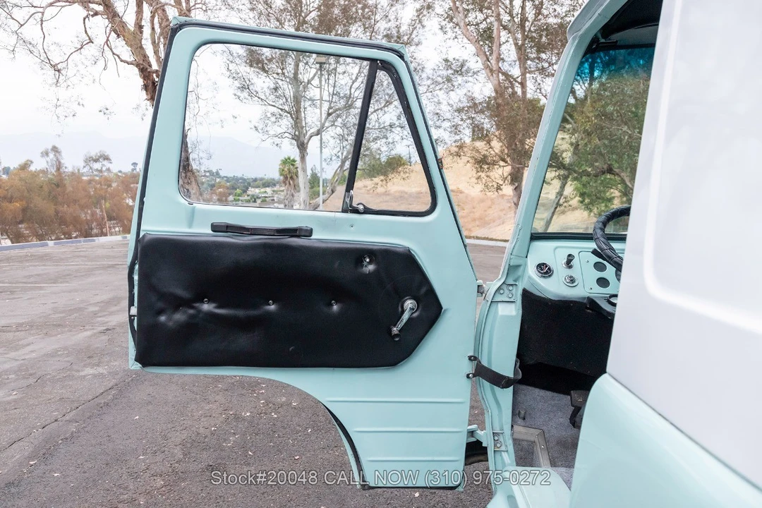 1962 Ford Econoline Pickup - Image 18 of 31