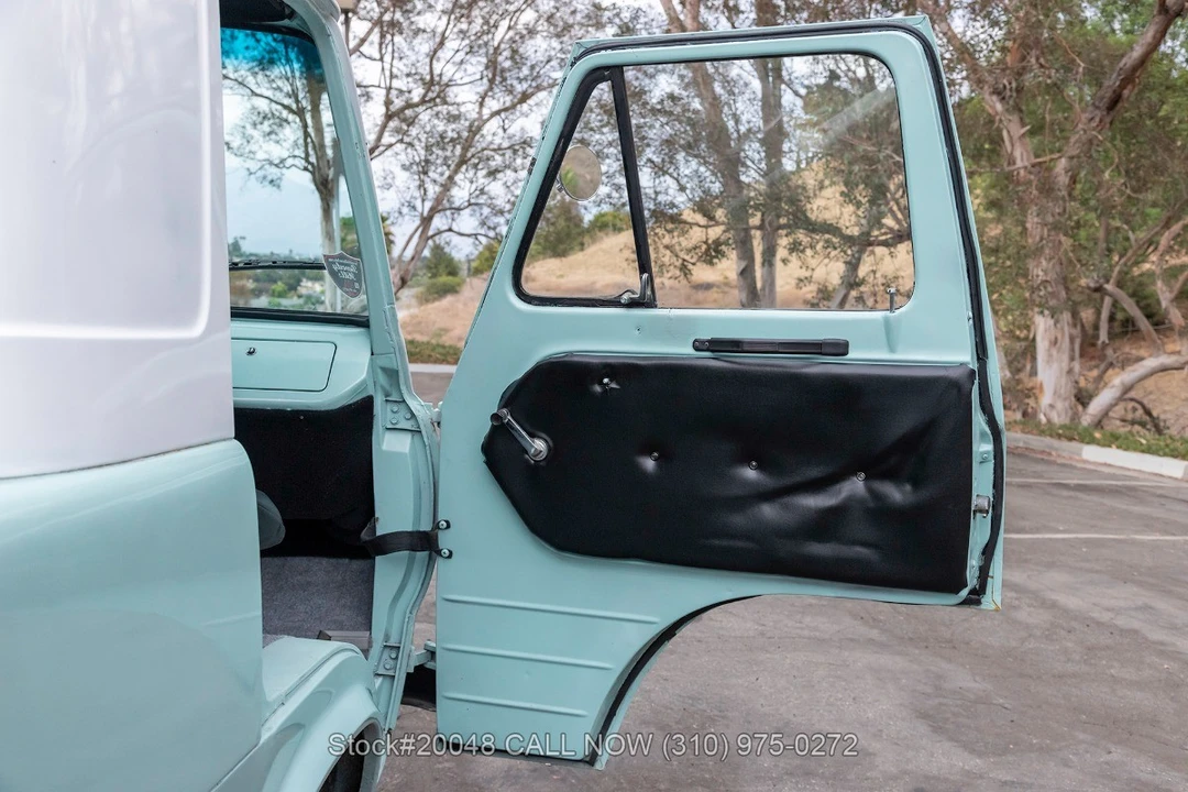 1962 Ford Econoline Pickup - Image 27 of 31
