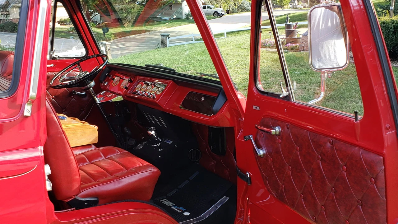 1962 Ford Econoline Pickup - Image 5 of 14