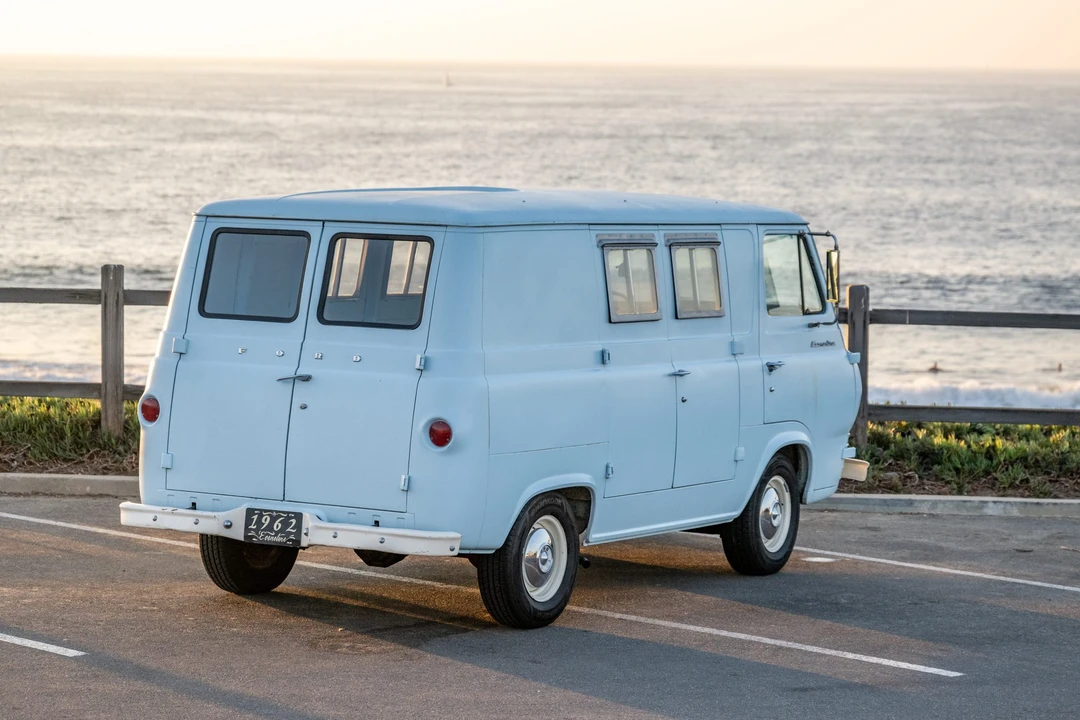 1962 Ford Econoline Van - Image 6 of 31