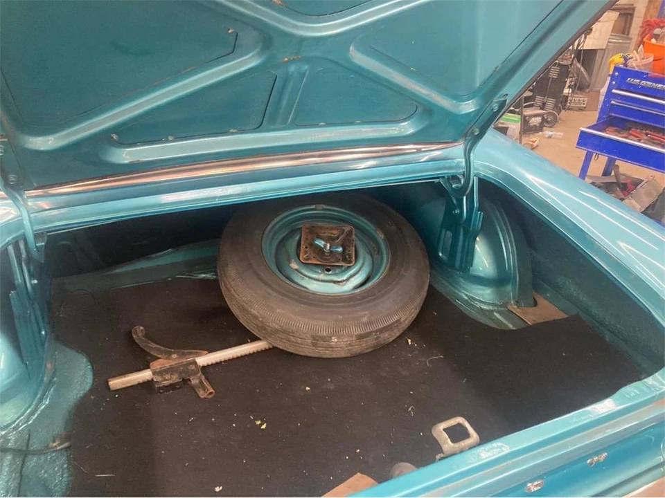 1962 Ford Falcon 1st Gen - Image 5 of 9