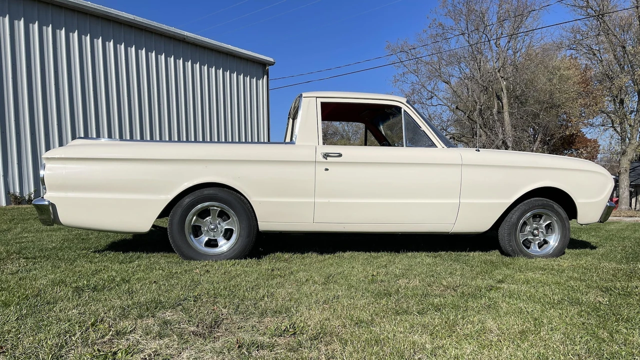 1962 Ford Ranchero 2nd Gen - Image 2 of 17