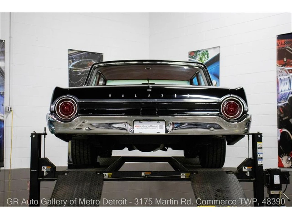 1962 Ford Galaxie 2nd Gen - Image 20 of 31