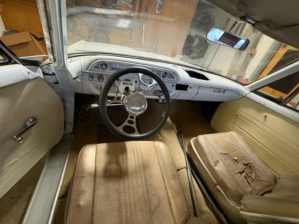 1962 Ford Galaxie 2nd Gen - Image 16 of 18