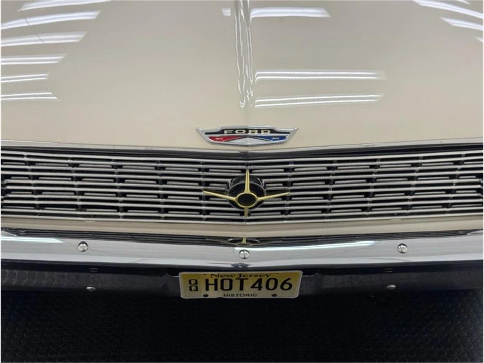 1962 Ford Galaxie 2nd Gen - Image 9 of 31