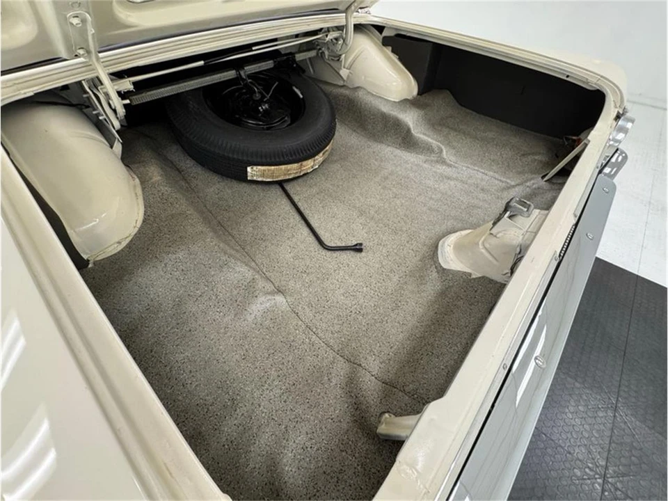 1962 Ford Galaxie 2nd Gen - Image 29 of 31
