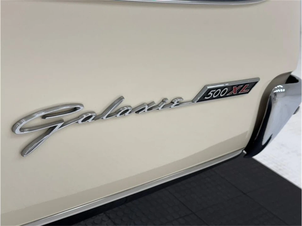1962 Ford Galaxie 2nd Gen - Image 20 of 31