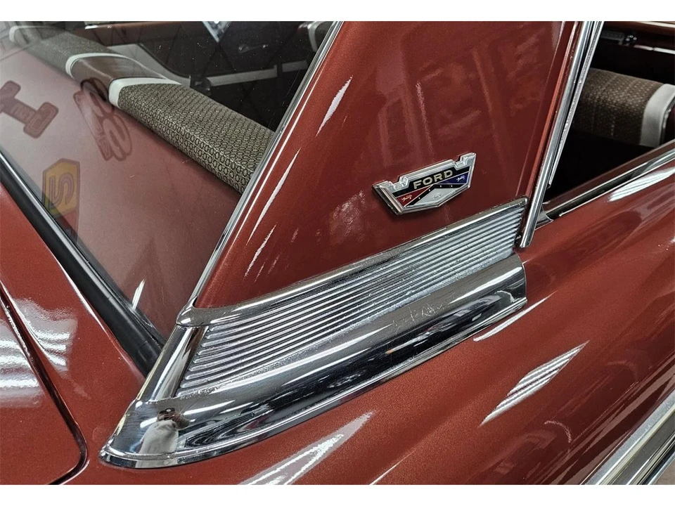 1962 Ford Galaxie 2nd Gen - Image 23 of 31