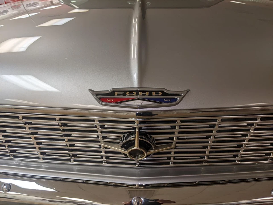 1962 Ford Galaxie 2nd Gen - Image 8 of 31
