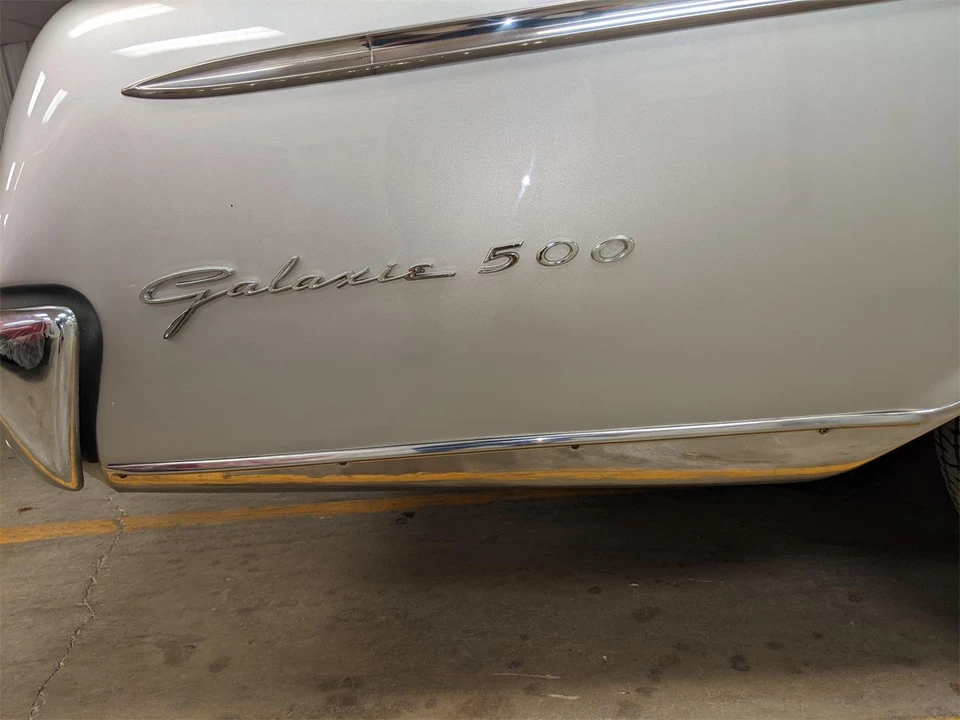 1962 Ford Galaxie 2nd Gen - Image 27 of 31