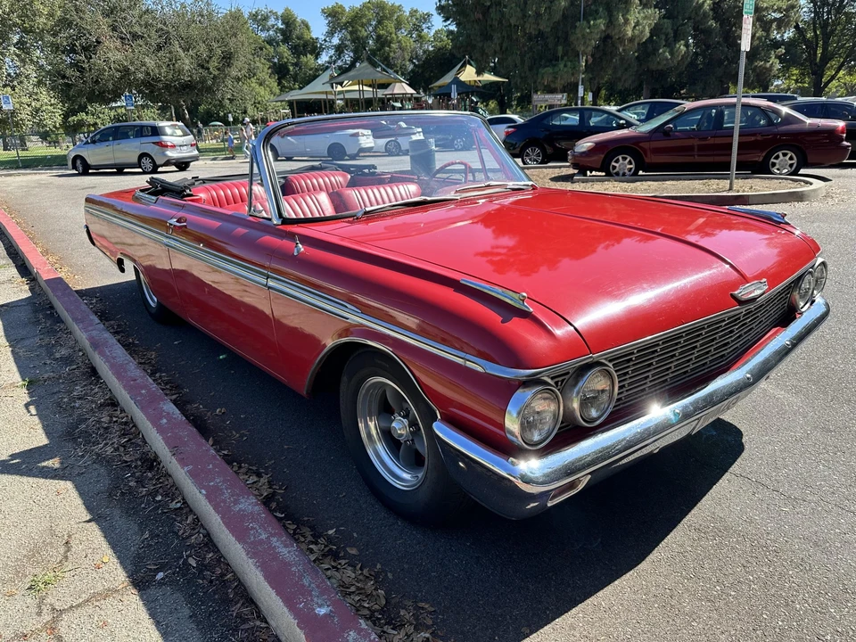 1962 Ford Galaxie 2nd Gen - Image 14 of 31