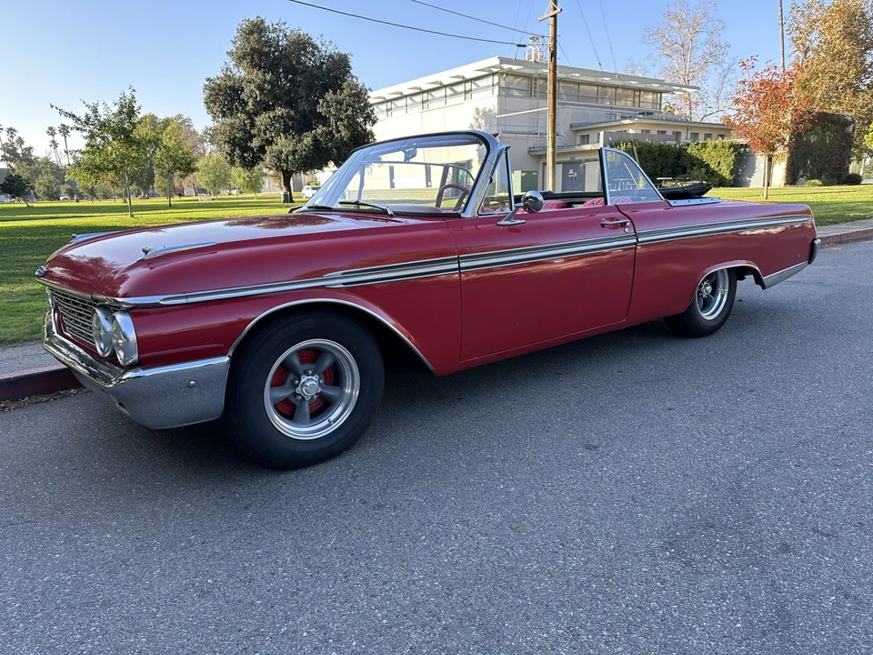 1962 Ford Galaxie 2nd Gen - Image 19 of 31