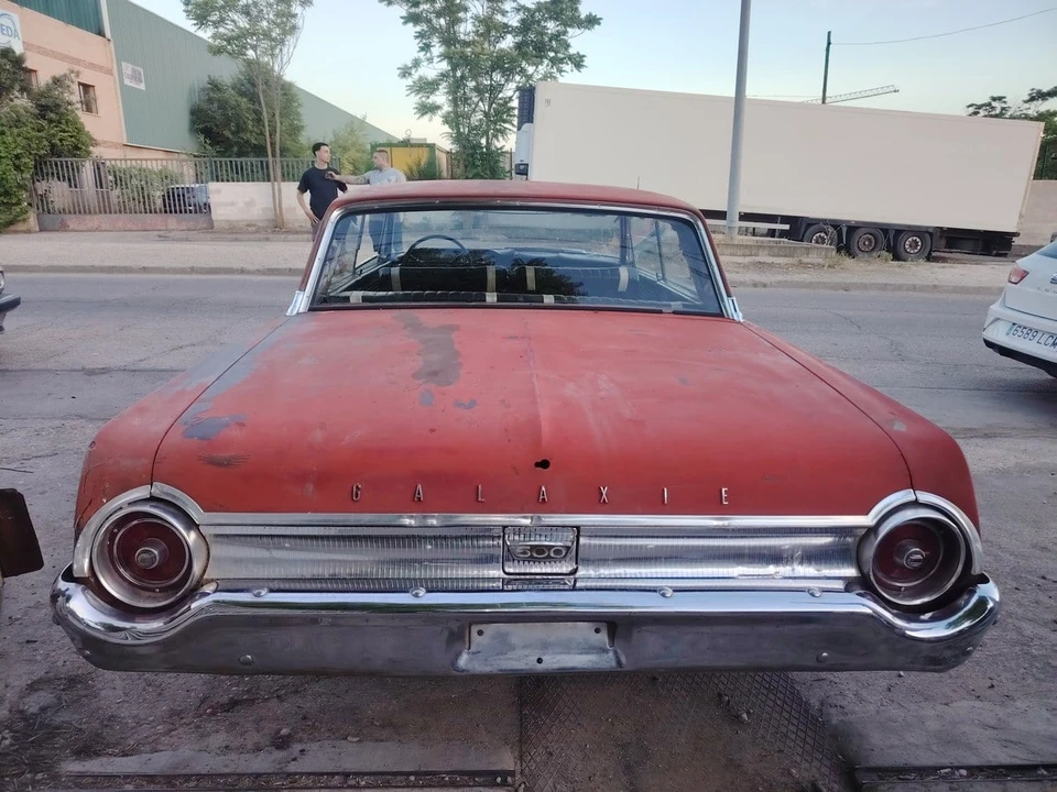1969 Ford Galaxie 4th Gen - Image 9 of 30