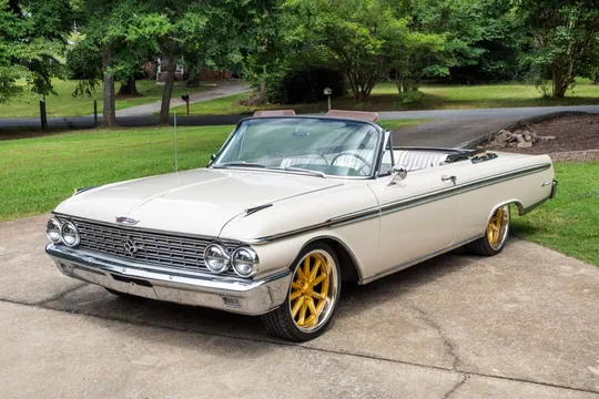 1962 Ford Galaxie 500 Sunliner