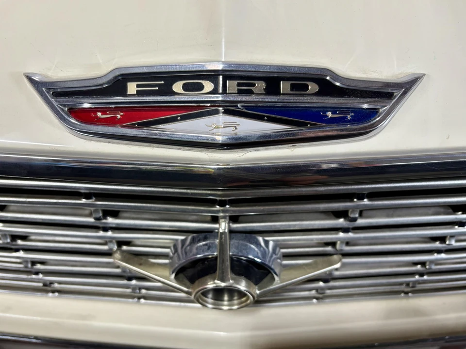 1962 Ford Galaxie 2nd Gen - Image 8 of 31