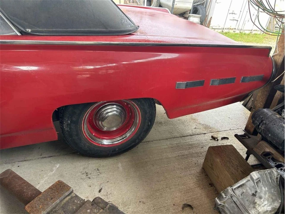 1962 Ford Thunderbird 3rd Gen - Image 18 of 20