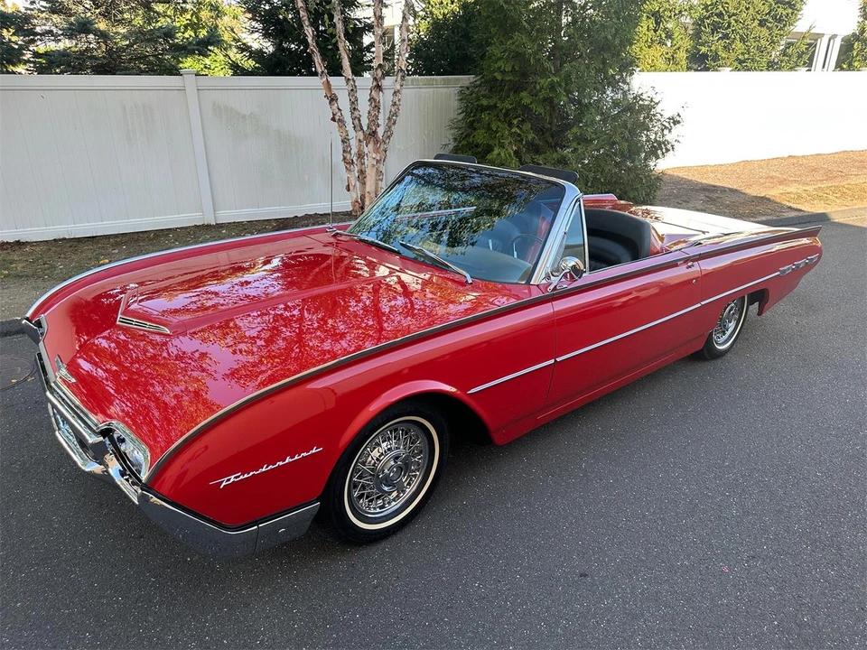 1962 Ford Thunderbird 3rd Gen - Image 6 of 31