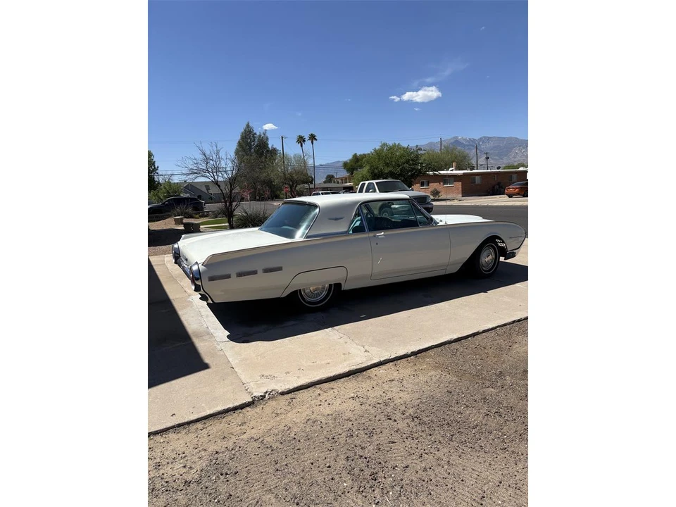 1962 Ford Thunderbird 3rd Gen - Image 4 of 17