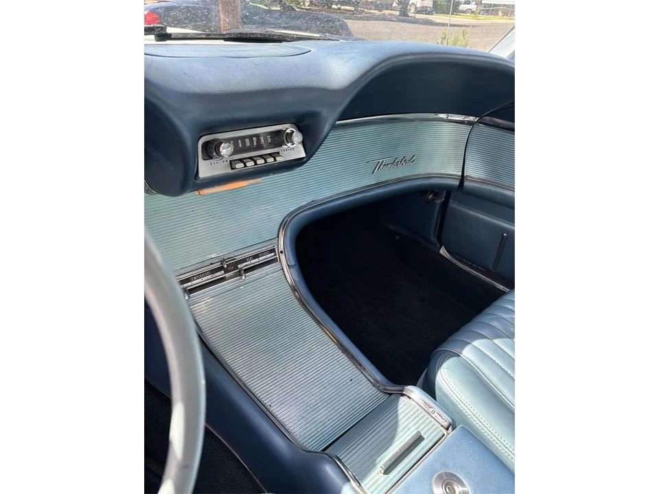 1962 Ford Thunderbird 3rd Gen - Image 7 of 17