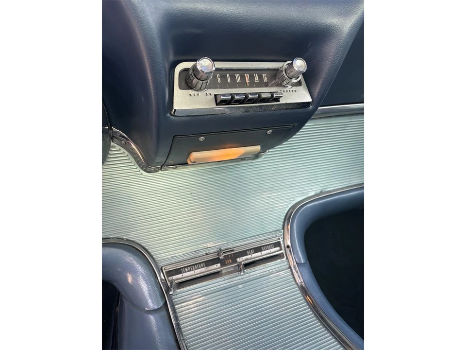 1962 Ford Thunderbird 3rd Gen - Image 12 of 17