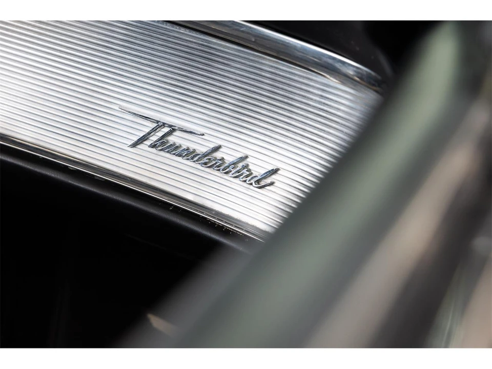 1962 Ford Thunderbird 3rd Gen - Image 14 of 31