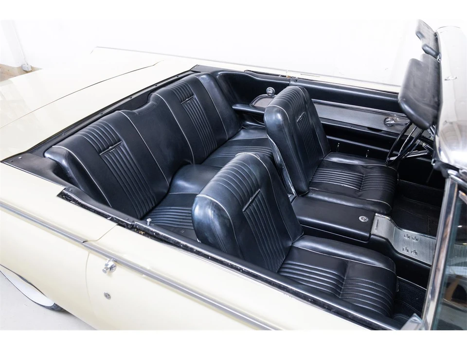1962 Ford Thunderbird 3rd Gen - Image 24 of 31
