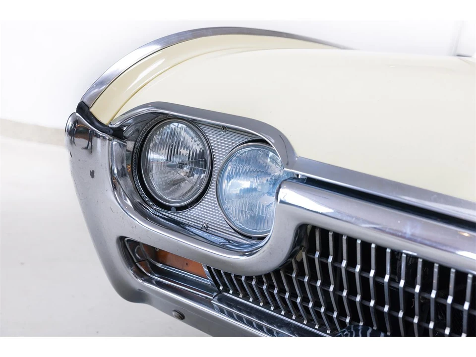 1962 Ford Thunderbird 3rd Gen - Image 28 of 31