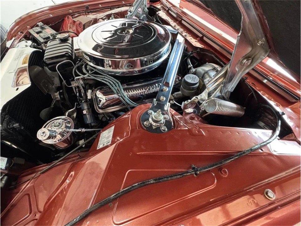 1962 Ford Thunderbird 3rd Gen - Image 27 of 30