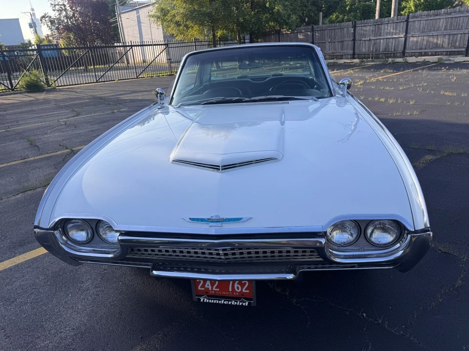 1962 Ford Thunderbird - Image 3 of 31