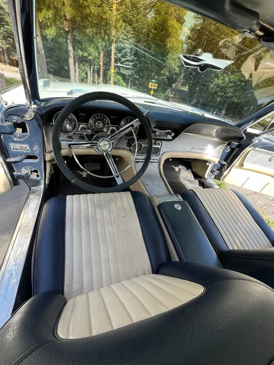 1962 Ford Thunderbird 3rd Gen - Image 9 of 14