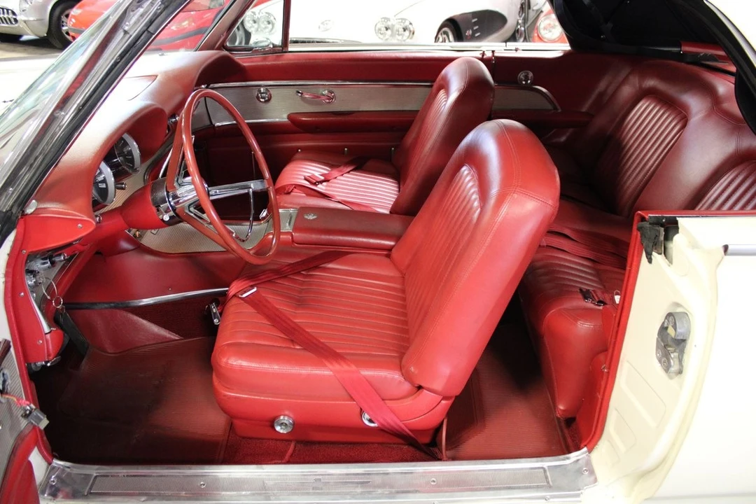 1962 Ford Thunderbird 3rd Gen - Image 27 of 31