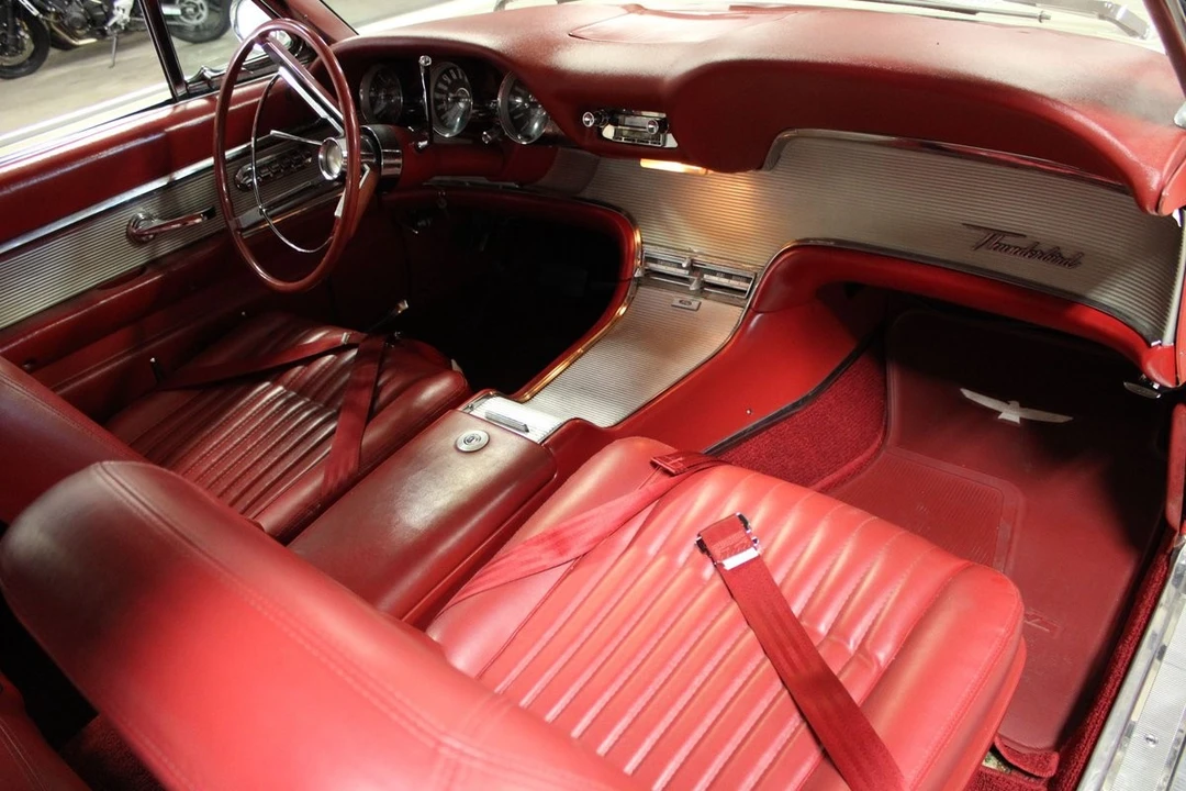 1962 Ford Thunderbird 3rd Gen - Image 25 of 31