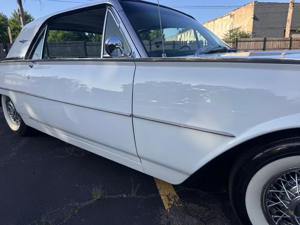 1962 Ford Thunderbird - Image 6 of 31