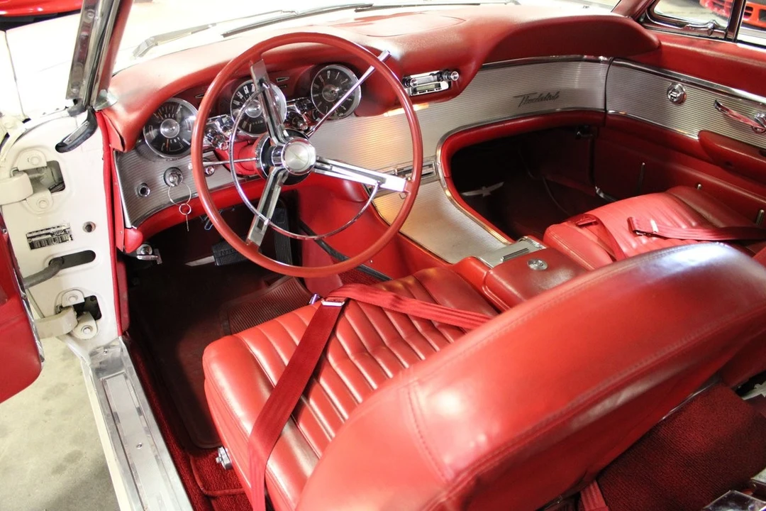 1962 Ford Thunderbird 3rd Gen - Image 29 of 31