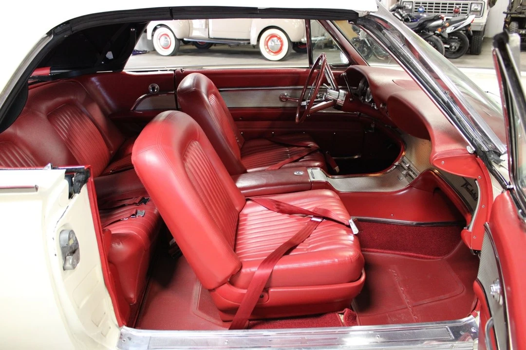 1962 Ford Thunderbird 3rd Gen - Image 22 of 31