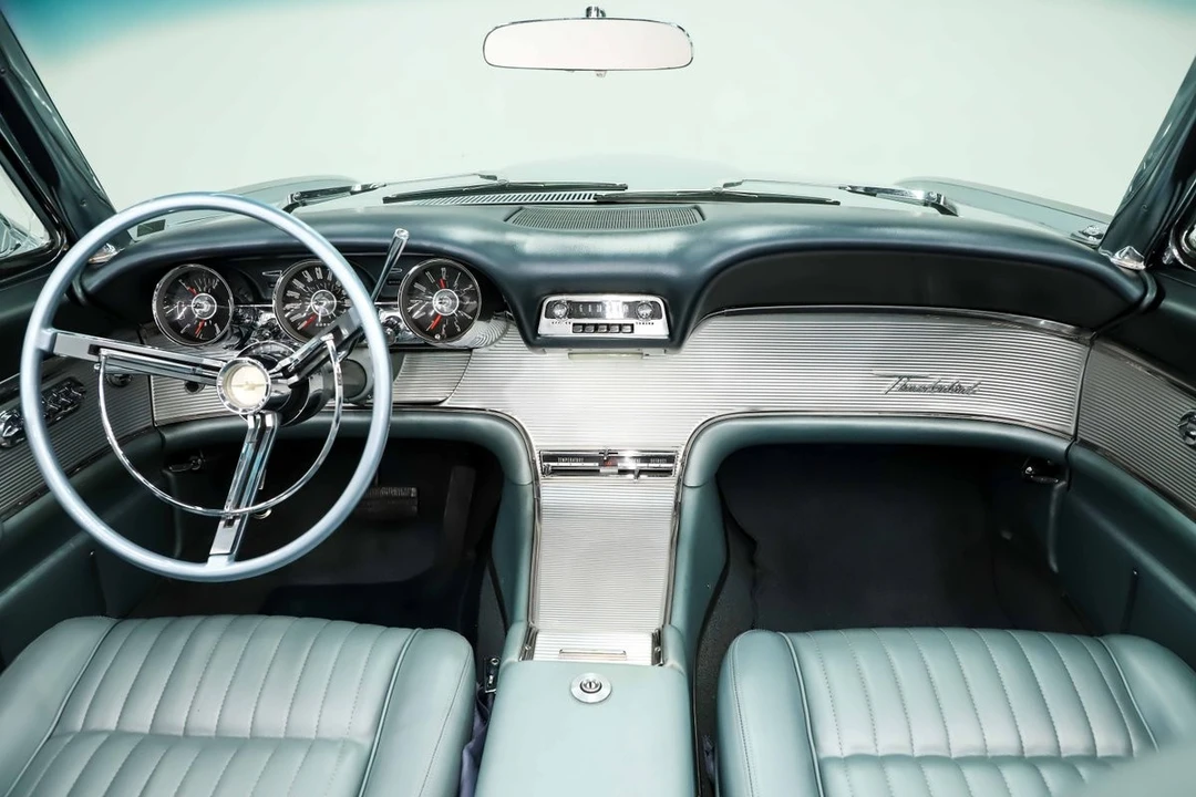 1962 Ford Thunderbird 3rd Gen - Image 27 of 31