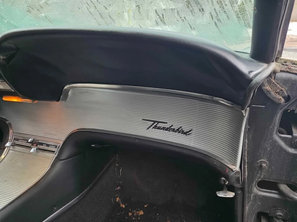 1962 Ford Thunderbird 3rd Gen - Image 9 of 12