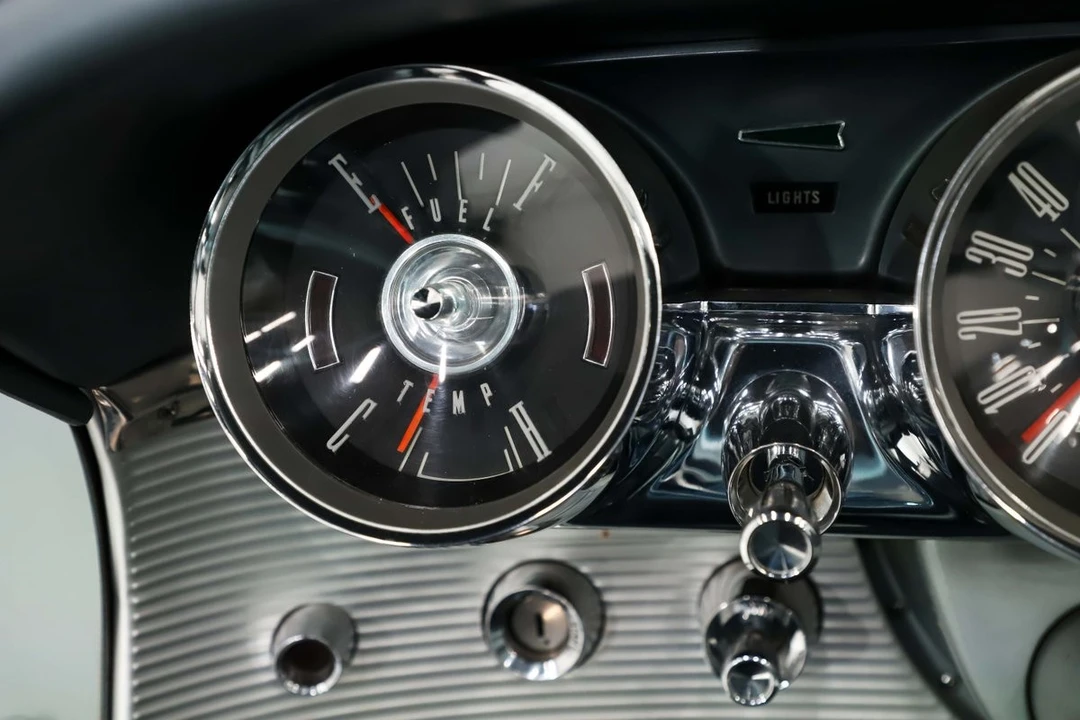 1962 Ford Thunderbird 3rd Gen - Image 22 of 31