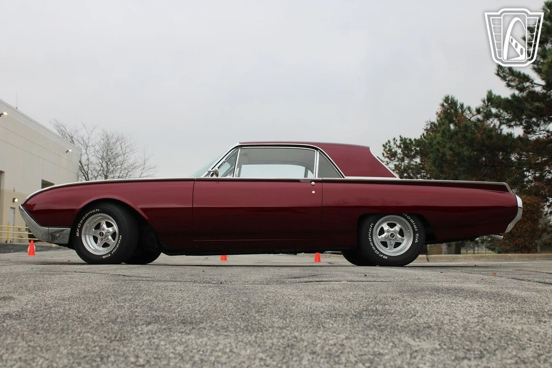 1962 Ford Thunderbird 3rd Gen - Image 8 of 12